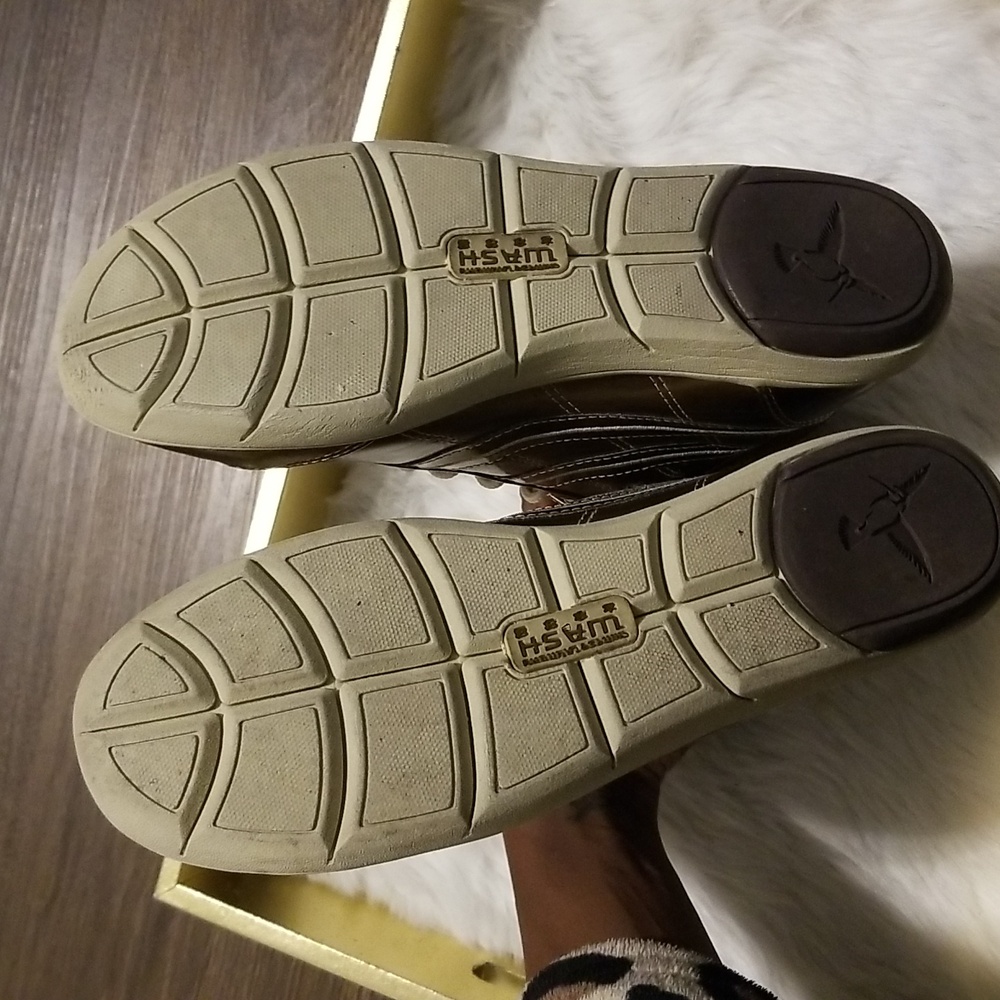 Chinese Laundry Bronze Sneakers Size 10 - Picture 6 of 6
